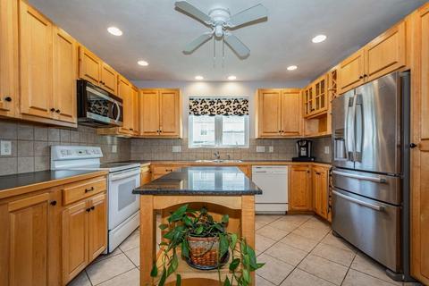 2 Nonquit St, Worcester, MA 01604 photo 8