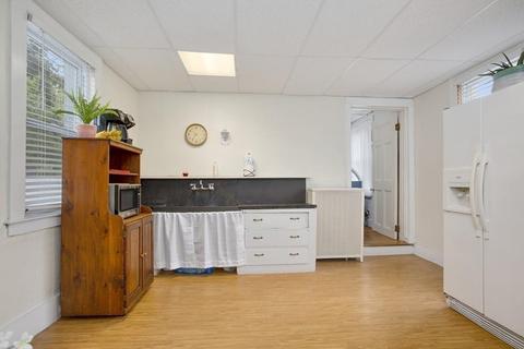307 Union St, Springfield, MA 01105 photo 18