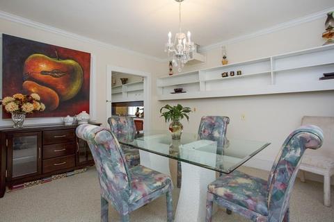 307 Union St, Springfield, MA 01105 photo 16