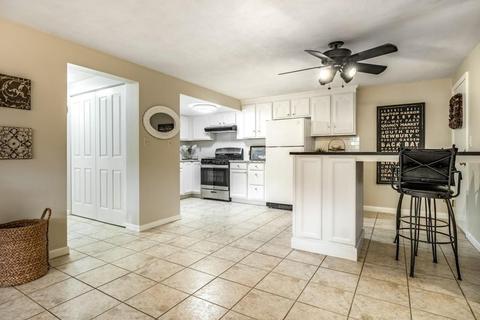 241 Main St #C1, Reading, MA 01867 photo 8