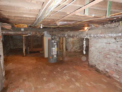 38 Maple St, Chicopee, MA 01020 photo 19
