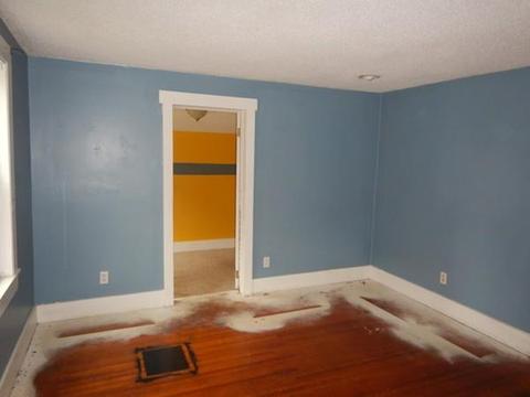 38 Maple St, Chicopee, MA 01020 photo 7