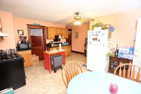 22 Walter St, Chicopee, MA 01013 photo 31