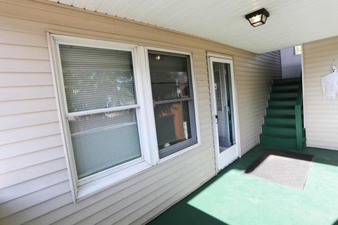 22 Walter St, Chicopee, MA 01013 photo 6
