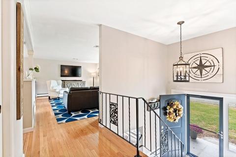 57 Cedarcrest Rd, Canton, MA 02021 photo 3