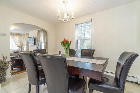 339 Sprague St, Dedham, MA 02026 photo 9