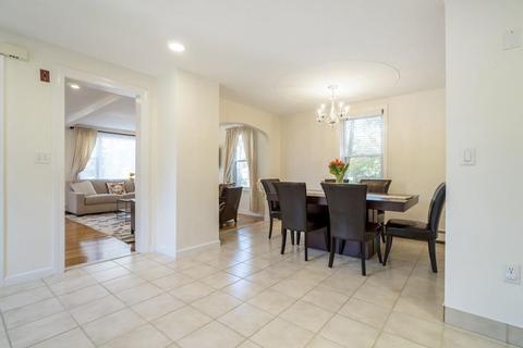 339 Sprague St, Dedham, MA 02026 photo 13