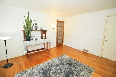 7 Cheshire Rd, Worcester, MA 01606 photo 4