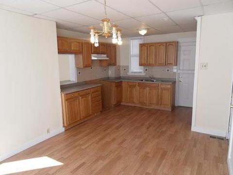 33 Providence St, Worcester, MA 01604 photo 9