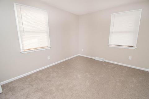 93 Pine Grove St, Springfield, MA 01119 photo 11