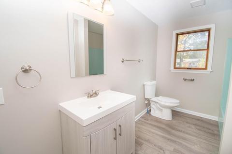 93 Pine Grove St, Springfield, MA 01119 photo 9