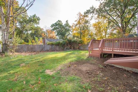 93 Pine Grove St, Springfield, MA 01119 photo 12
