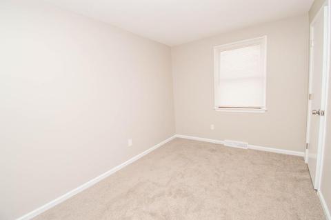 93 Pine Grove St, Springfield, MA 01119 photo 10