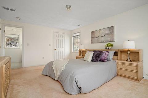 10 Benjamin Ter, Stoneham, MA 02180 photo 20