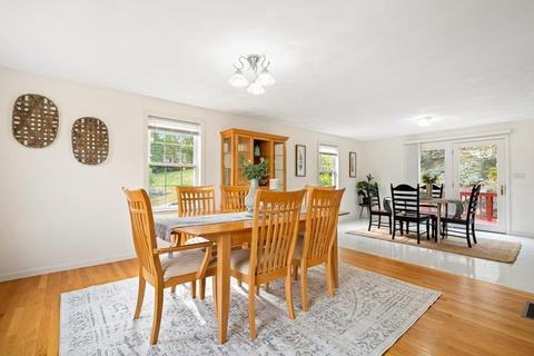 10 Benjamin Ter, Stoneham, MA 02180 photo 8