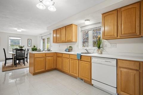 10 Benjamin Ter, Stoneham, MA 02180 photo 14