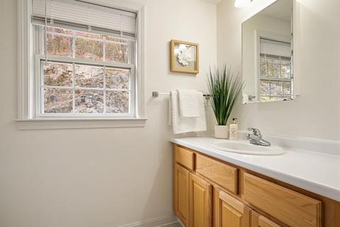 10 Benjamin Ter, Stoneham, MA 02180 photo 21