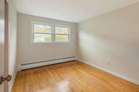 34 Smith Rd, Randolph, MA 02368 photo 17