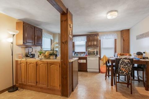 8 Normandy Rd, Lynn, MA 01902 photo 19