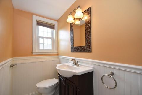 190 Hunting Rd, Needham, MA 02494 photo 22