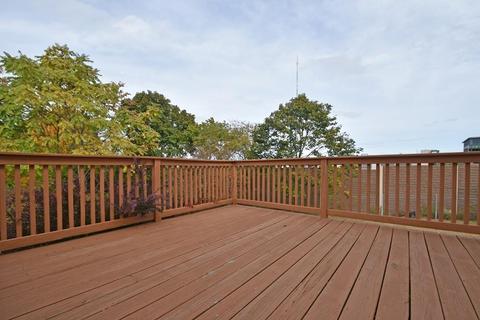 190 Hunting Rd, Needham, MA 02494 photo 29