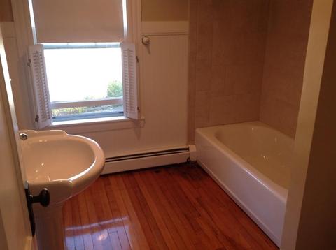 129 Tedesco St, Marblehead, MA 01945 photo 11