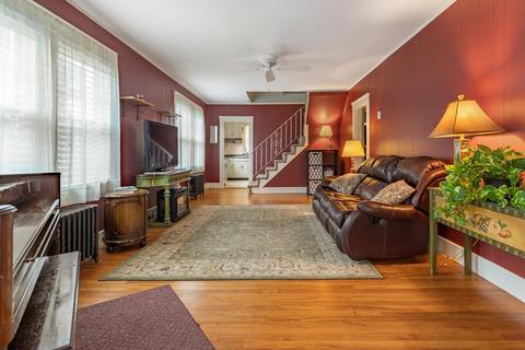 34 Winthrop Ave, Beverly, MA 01915 photo 5