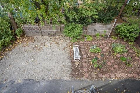106 College Ave #2, Somerville, MA 02144 photo 14