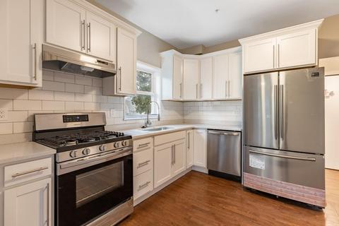114 Waverly St # 2, Everett, MA 02149 photo 6