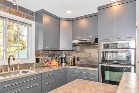 268 Evergreen Rd, Springfield, MA 01119 photo 11