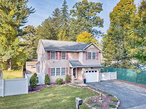 268 Evergreen Rd, Springfield, MA 01119 photo 2