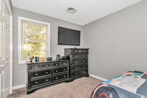 268 Evergreen Rd, Springfield, MA 01119 photo 20