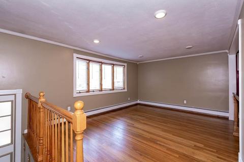 2 Benson Ave, Saugus, MA 01906 photo 8