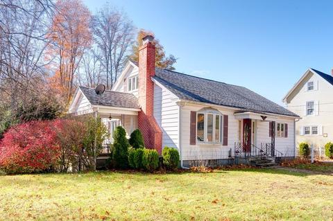 92 Pleasant St, Ware, MA 01082 photo 2