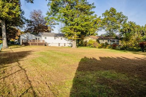 299 Forest Hls, Springfield, MA 01128 photo 5