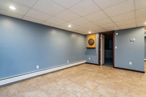 299 Forest Hls, Springfield, MA 01128 photo 33