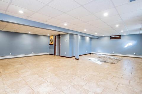 299 Forest Hls, Springfield, MA 01128 photo 31
