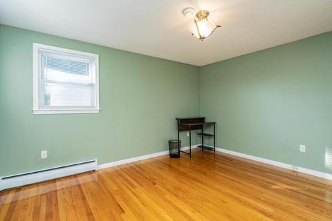 299 Forest Hls, Springfield, MA 01128 photo 20