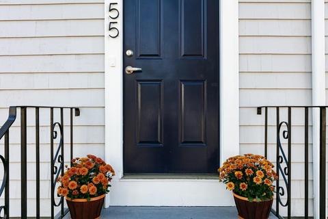 55 Bay State Rd, Reading, MA 01867 photo 1