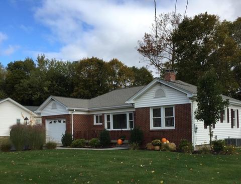 51 Park Ave, Webster, MA 01570 photo 3