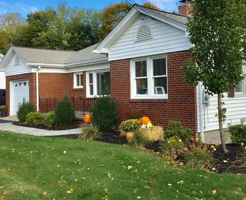 51 Park Ave, Webster, MA 01570 photo 1