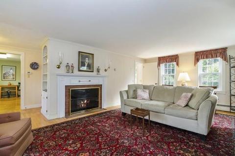 99 Pond View Dr, Barnstable, MA 02632 photo 4