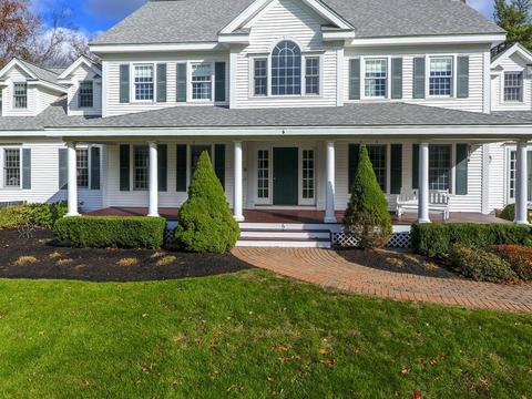 6 Brittany Ln, Atkinson, NH 03811 photo 3