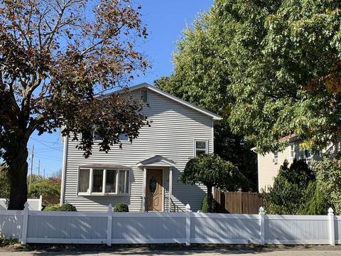 860 Meadow, Chicopee, MA 01013 photo 1