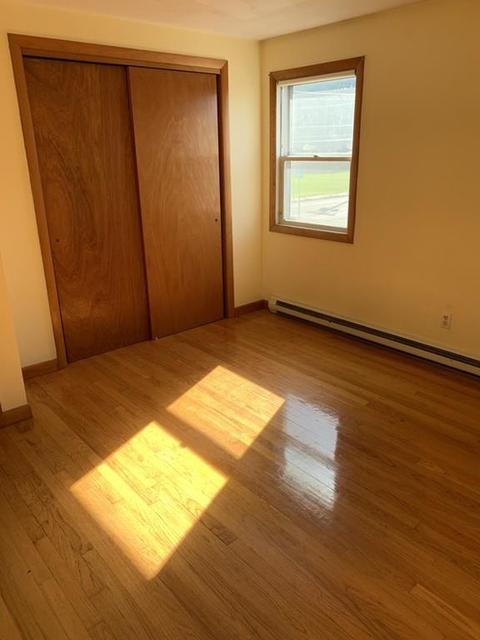 860 Meadow, Chicopee, MA 01013 photo 14