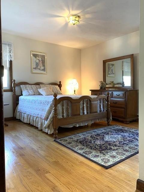 860 Meadow, Chicopee, MA 01013 photo 5