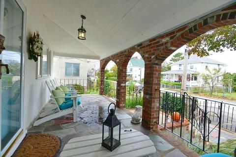 36 K St, Hull, MA 02045 photo 1
