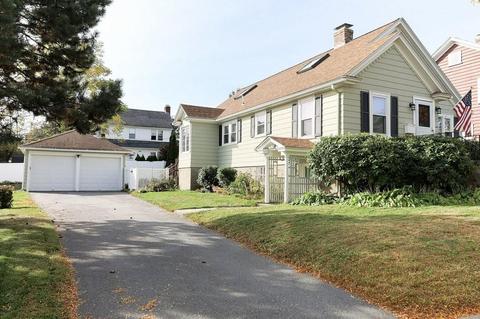 24 Devens Rd, Worcester, MA 01606 photo 2