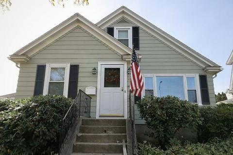 24 Devens Rd, Worcester, MA 01606 photo 1