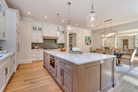 110 Cliff Rd, Wellesley, MA 02481 photo 9